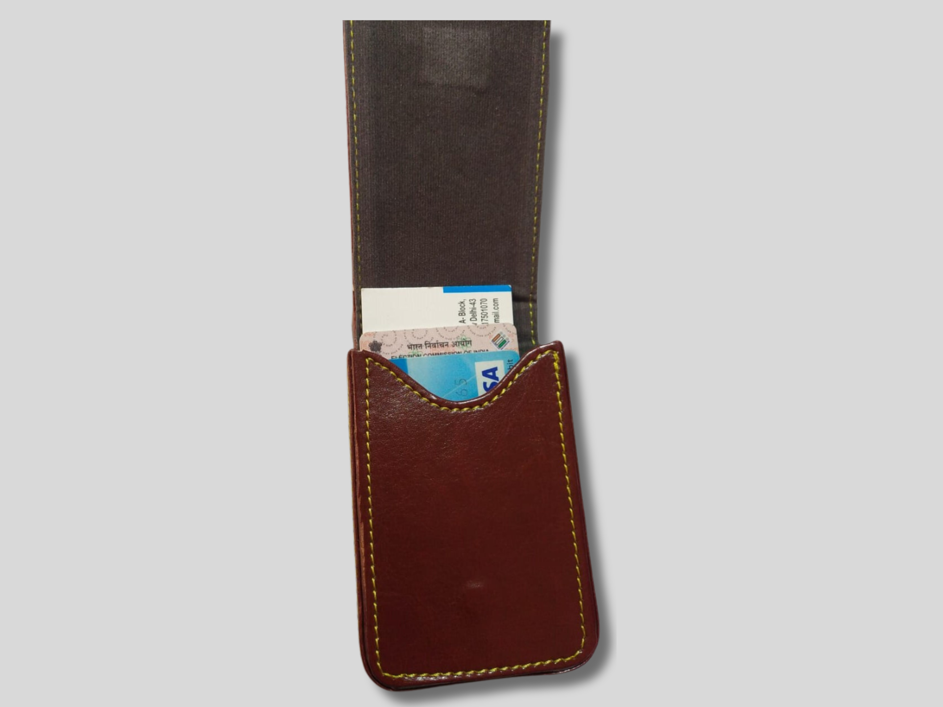100% Oragnic Hand-Made Leather Men’s wallet